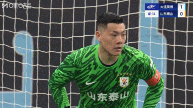 英博2-0泰山！拉布亚德任意球得分，马莱莱虚晃干扰王大雷抢救
