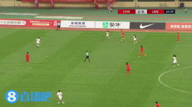 打花了！U20女足3分钟2球！张怡倩、卢家玉破门帮助球队4-0领跑  ！