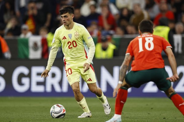 佩德里：费兰在我低落的时候总是逗我开心，让我的生活更加有趣