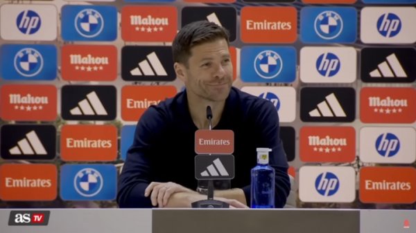 赛前不在安菲尔德练习  ，阿隆索：这样就不会被200台摄像机拍📸