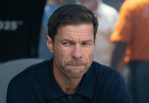 连场0得分  ！阿隆索：安菲尔德一役已过去，不把这归咎于情绪波动