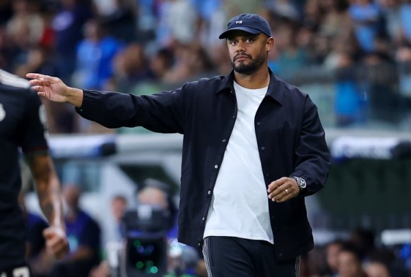 法尔克：拜仁不打算在冬窗引援，俱乐部高层认为阵形    已足够强大